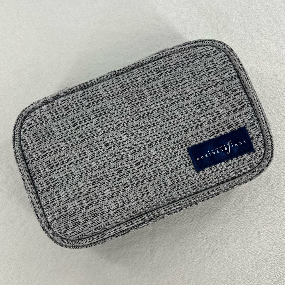 United Airlines Business First Bag